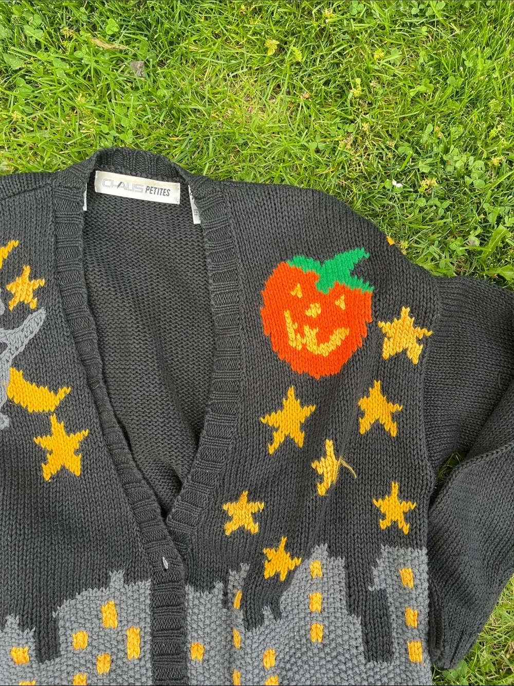 Vintage Halloween Knit Cardigan with Cats & Pumpkin M - Picture 2 of 2